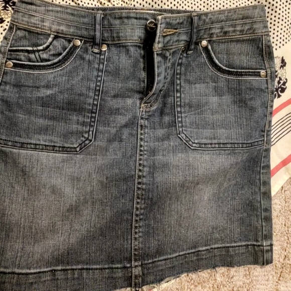 Vintage White House Black Market Mini Denim skirt - Picture 6 of 7